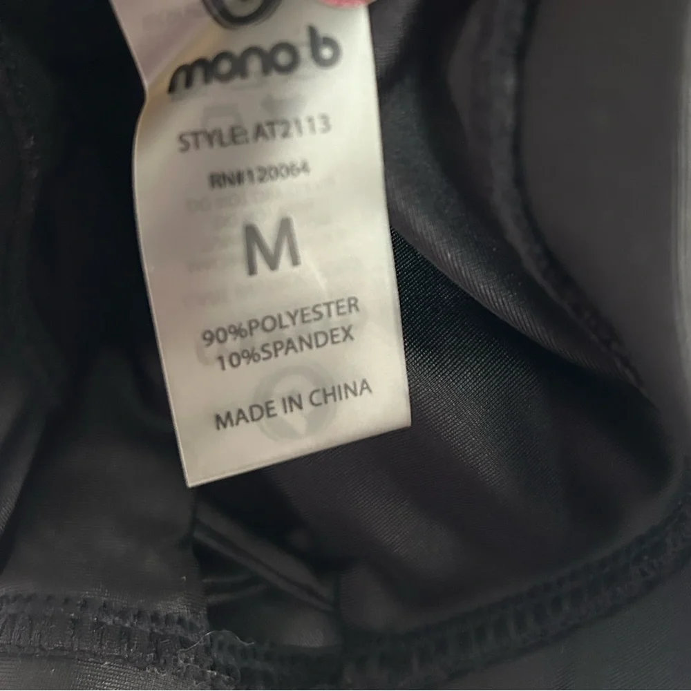 MONO B padded sports bra size M - Picture 3 of 4